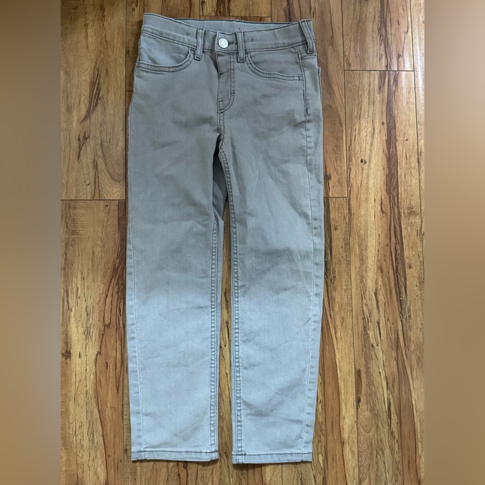 H&M Gray Straight Leg Jeans Modern Style